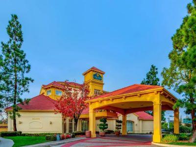 La Quinta By Wyndham / Silicon Valley 3*
