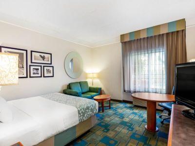 La Quinta By Wyndham / Silicon Valley 3*