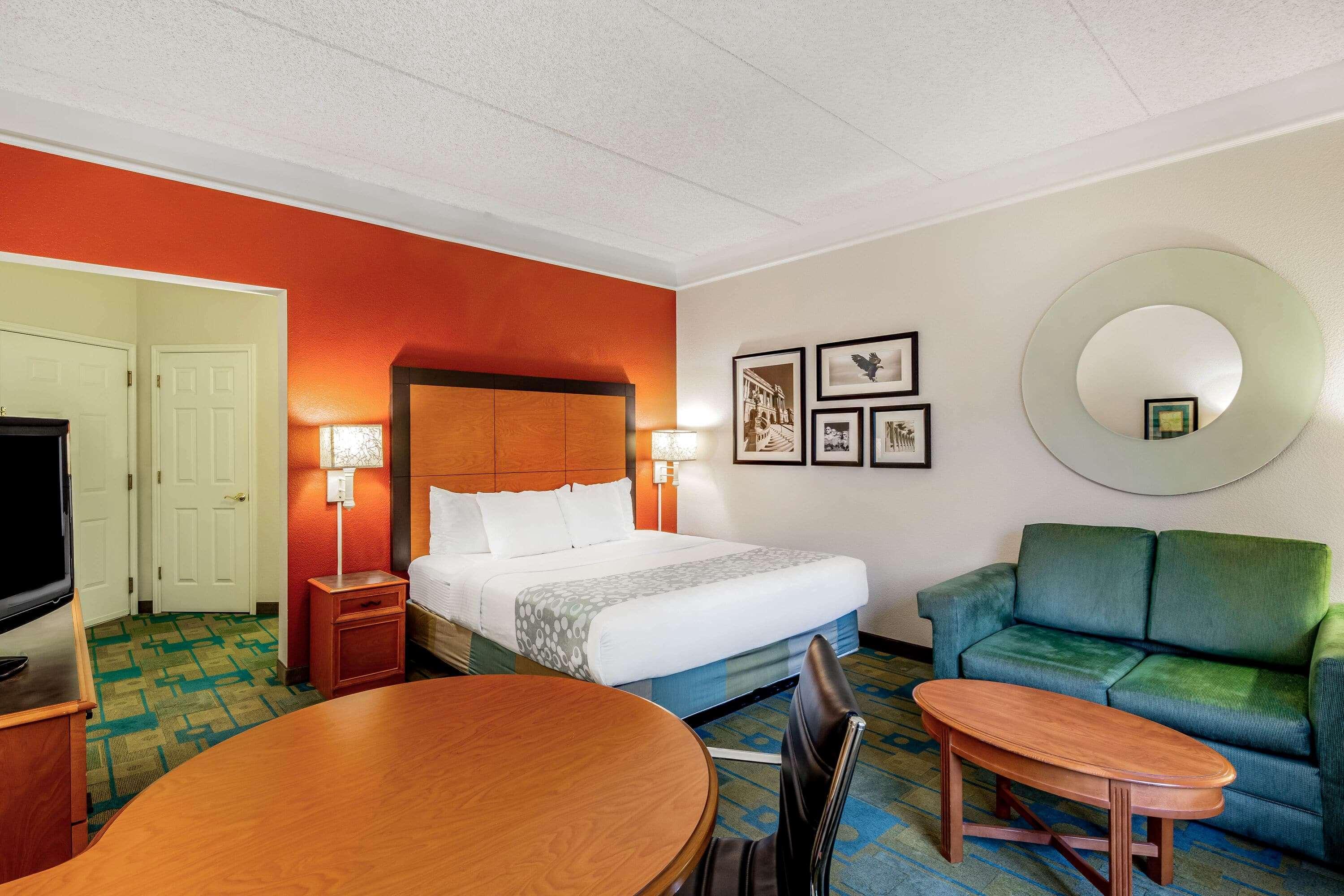 La Quinta By Wyndham / Silicon Valley 3*